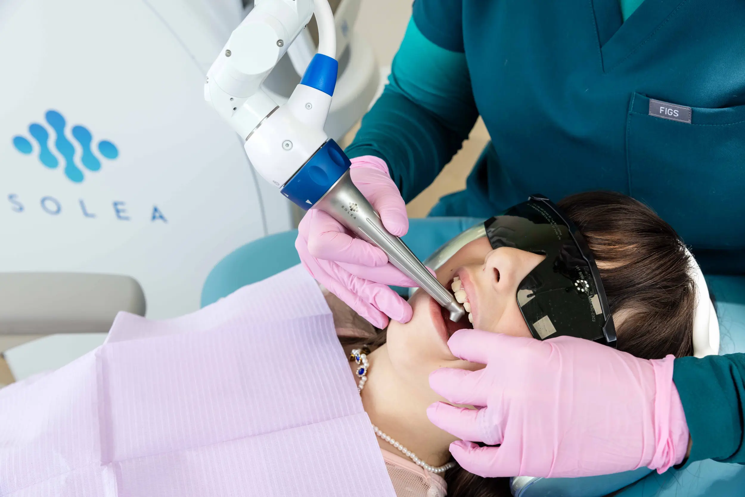 southwestcalgarydentist-solea-laser
